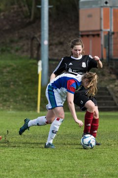 Bild 331 - wBJ SV Henstedt Ulzburg - TSV Sch�nberg : Ergebnis: 5:2